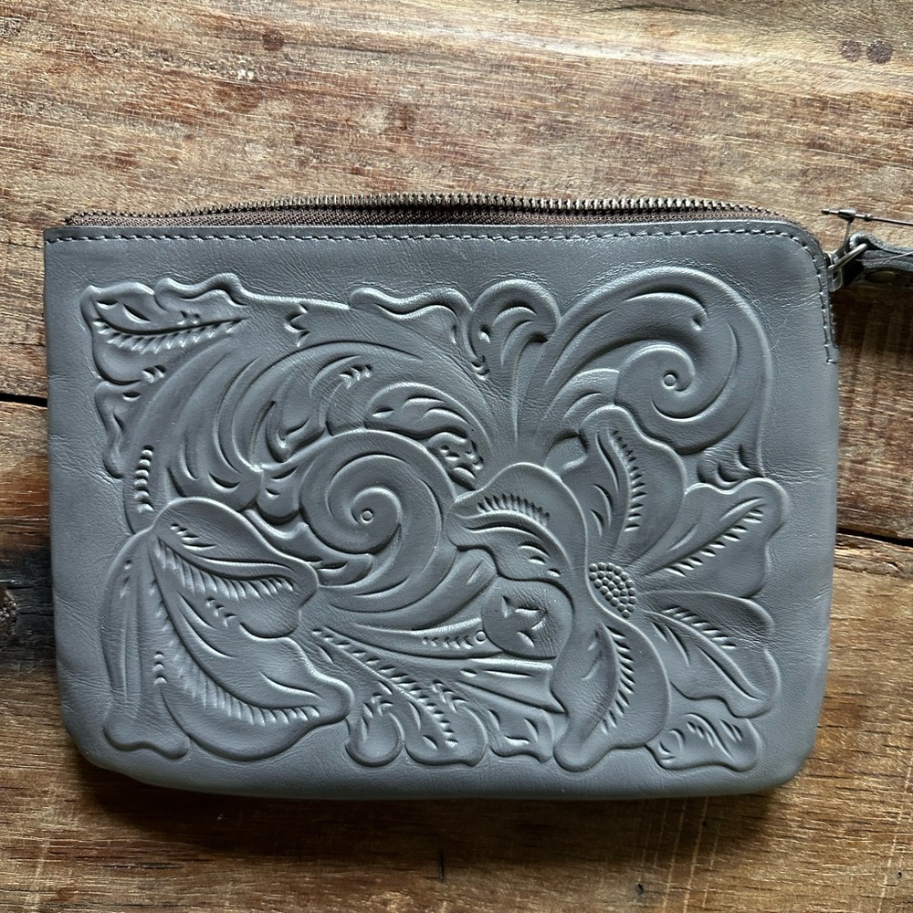 Patrician Nash Cassini Wristlet Gray